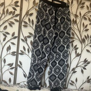 Men's Black & White Geometric Jogger Pants